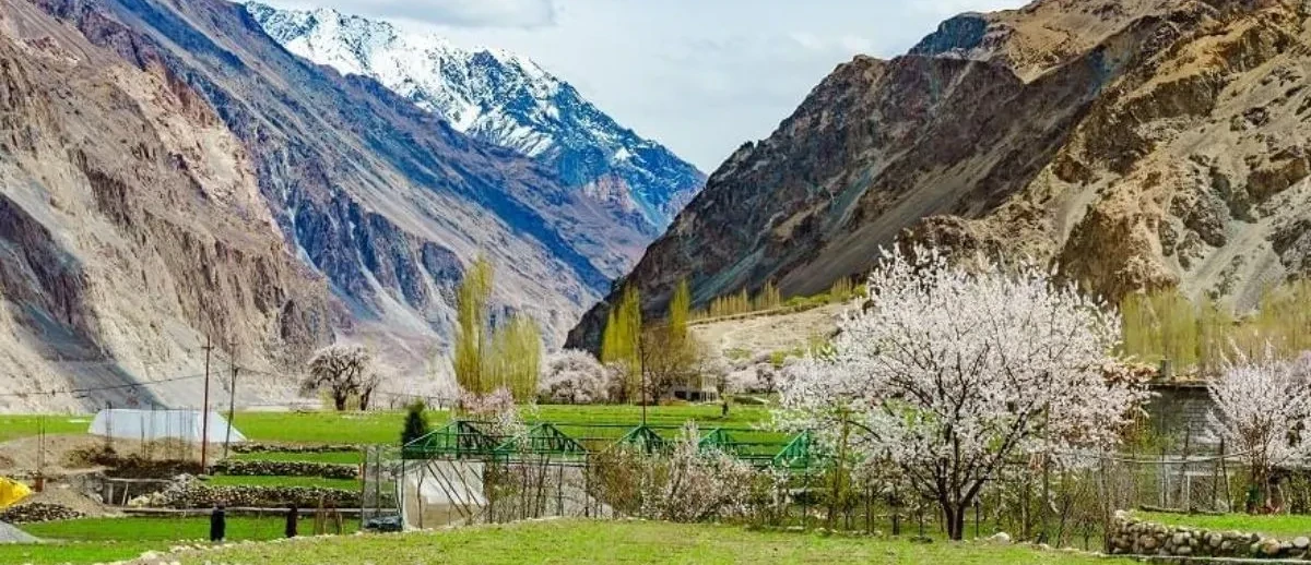 Engaging Leh Tour Package - Hanle, Turtuk